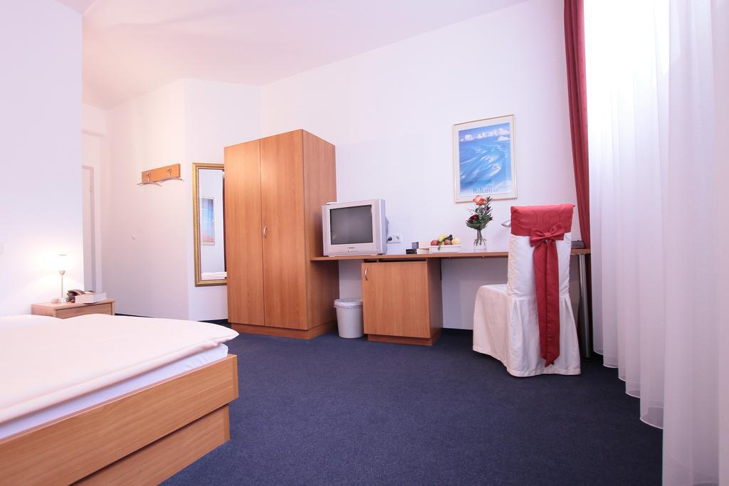 Ib Hotel Am Wallgraben Stuttgart Zimmer foto
